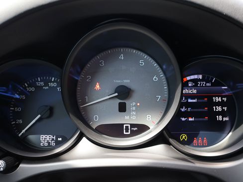 Used 2024 Porsche Macan S image 16