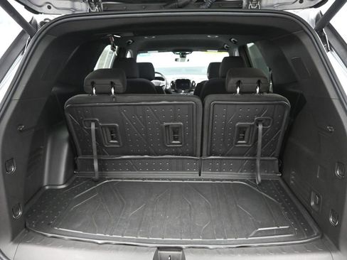 Certified 2023 Chevrolet Traverse LT w/ Midnight/Sport Edition image 10