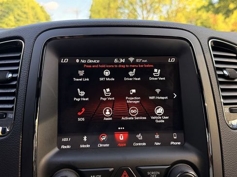 Used 2018 Dodge Durango SRT w/ Technology Group AWD/4WD image 17