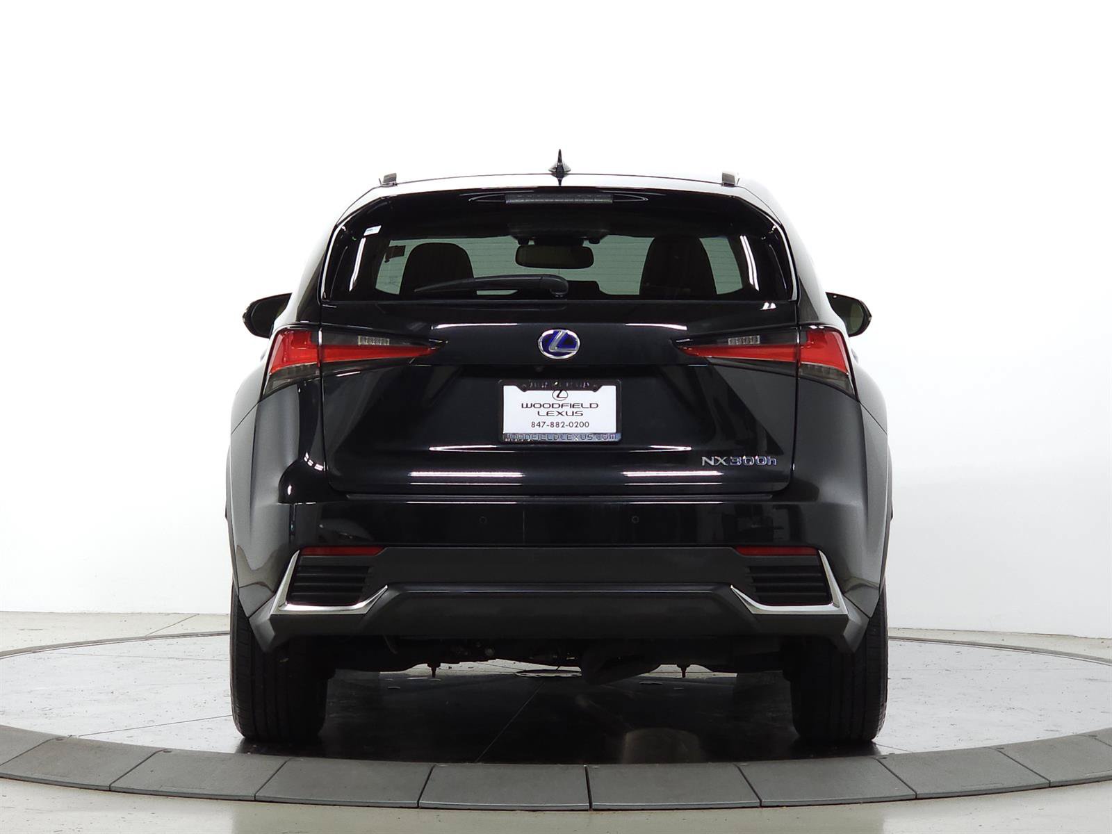Used 2018 Lexus NX 300h AWD w/ Luxury Package image 6