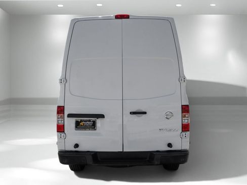 Used 2019 Nissan NV 2500 SV RWD image 7