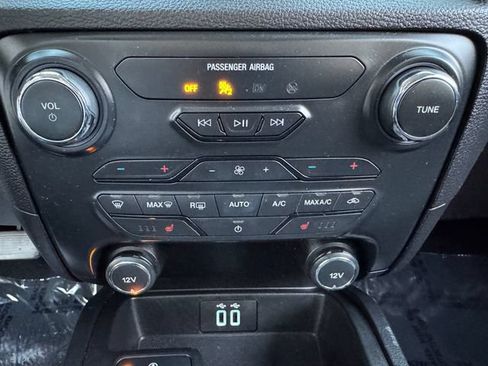 Used 2019 Ford Ranger XLT w/ Equipment Group 302A Luxury AWD/4WD image 28