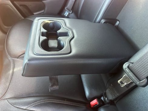 Used 2024 Jeep Compass Limited image 19