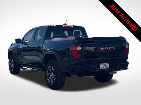 Used 2025 GMC Canyon AT4 image 3