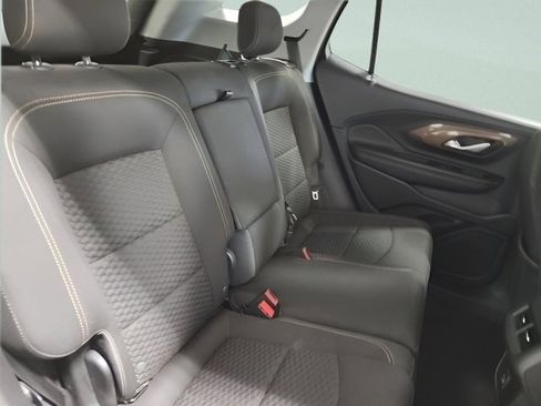 Used 2020 GMC Terrain SLE w/ Driver Convenience Package image 18