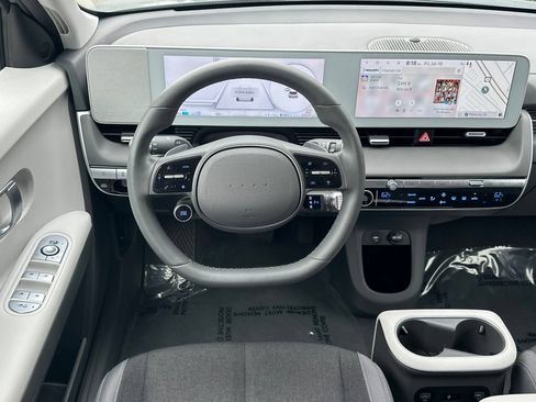 Certified 2024 Hyundai Ioniq 5 SEL RWD image 16
