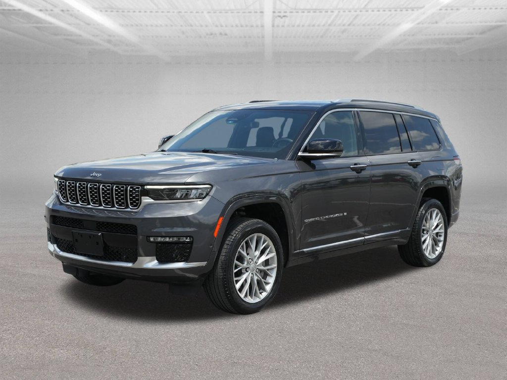 Used 2023 Jeep Grand Cherokee L Summit w/ Advanced Protech Group IV AWD/4WD image 3