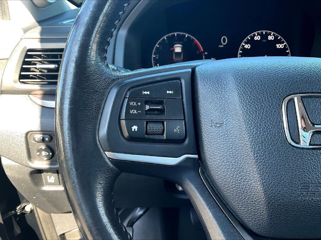 Certified 2025 Honda Ridgeline Sport+ image 13