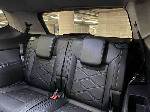 New 2026 Volkswagen Atlas Cross Sport SE image 21