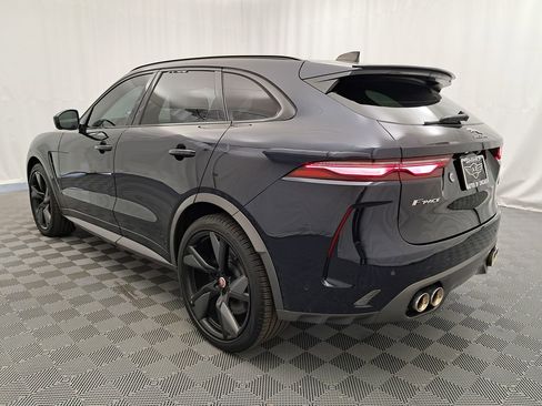 Used 2021 Jaguar F-PACE SVR image 5