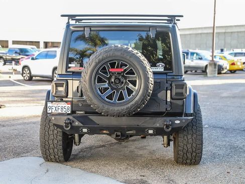 Used 2018 Jeep Wrangler Unlimited Sport S image 5