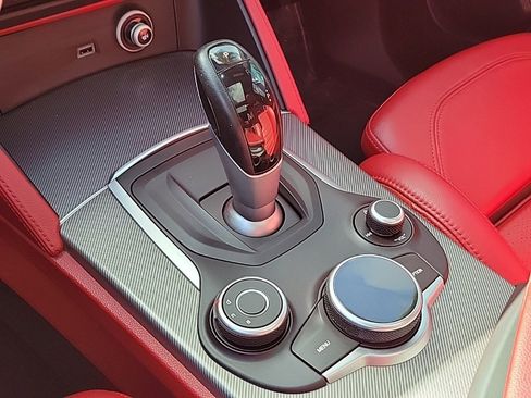 Used 2019 Alfa Romeo Stelvio Ti Sport w/ Quick Order Package 22S Sport image 24