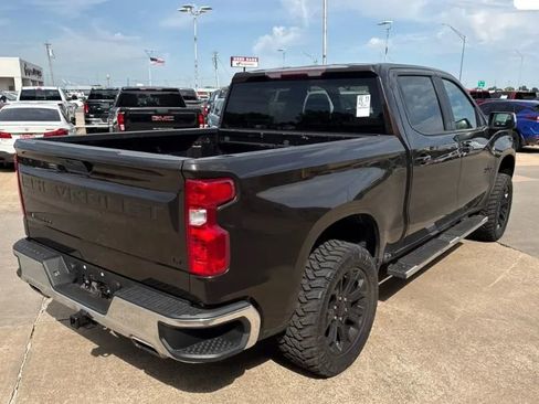 Used 2019 Chevrolet Silverado 1500 LT w/ Texas Edition AWD/4WD image 4