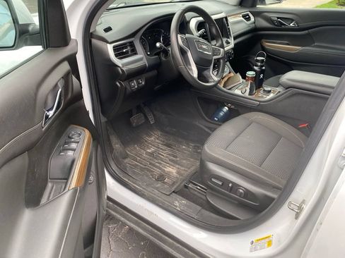 Used 2021 GMC Acadia SLE w/ Driver Convenience Package AWD/4WD image 10