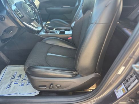 Used 2019 Kia Optima S w/ S Panoramic Sunroof Package image 16