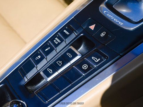 Used 2013 Porsche 911 Carrera 4S image 65