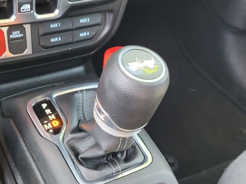 Used 2025 Jeep Wrangler Willys 4xe image 20