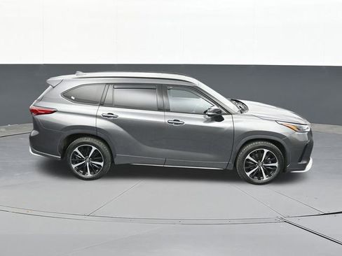 Used 2022 Toyota Highlander XSE image 59