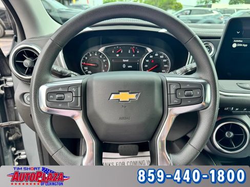 Used 2025 Chevrolet Blazer LT AWD/4WD image 22