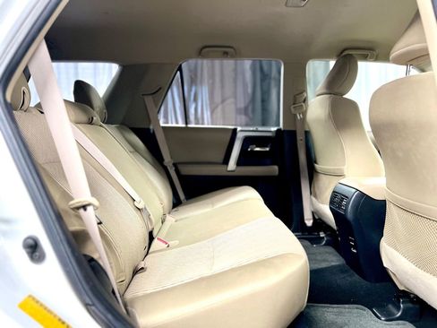 Used 2017 Toyota 4Runner SR5 image 23