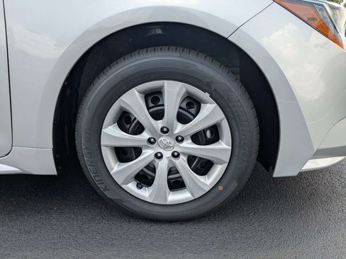 New 2026 Toyota Corolla LE FWD image 12