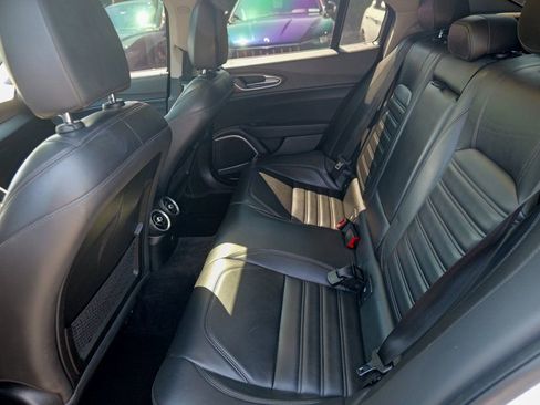 Used 2017 Alfa Romeo Giulia Ti w/ TI Lusso Package image 26