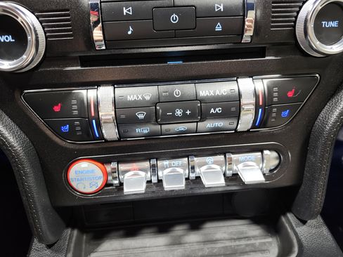 Used 2015 Ford Mustang GT Premium image 30