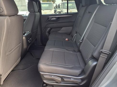 New 2026 Chevrolet Tahoe LS image 7