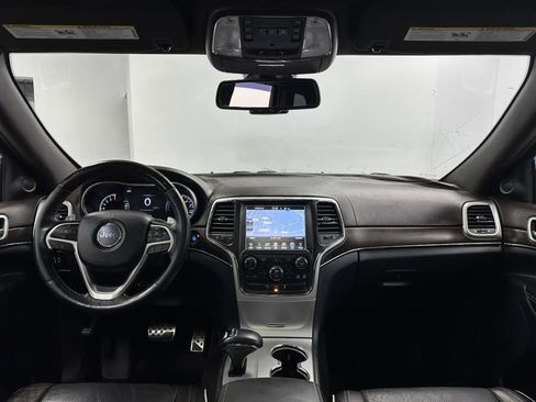 Used 2014 Jeep Grand Cherokee Overland image 39