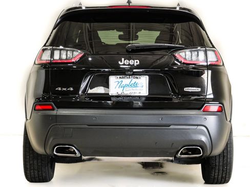 Used 2021 Jeep Cherokee Latitude Lux w/ Sun & Sound Group AWD/4WD image 8
