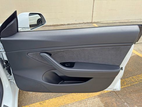 Used 2019 Tesla Model 3 Standard Range Plus RWD image 39