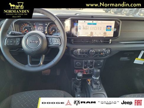 New 2026 Jeep Gladiator Mojave AWD/4WD image 7