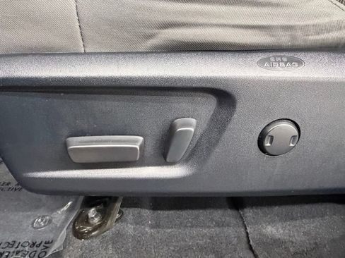 Used 2019 Toyota Tundra SR5 RWD image 23