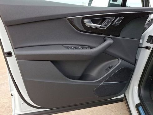 New 2026 Audi Q7 2.0T Premium image 9