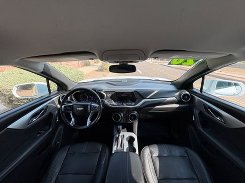Used 2020 Chevrolet Blazer LT FWD image 13