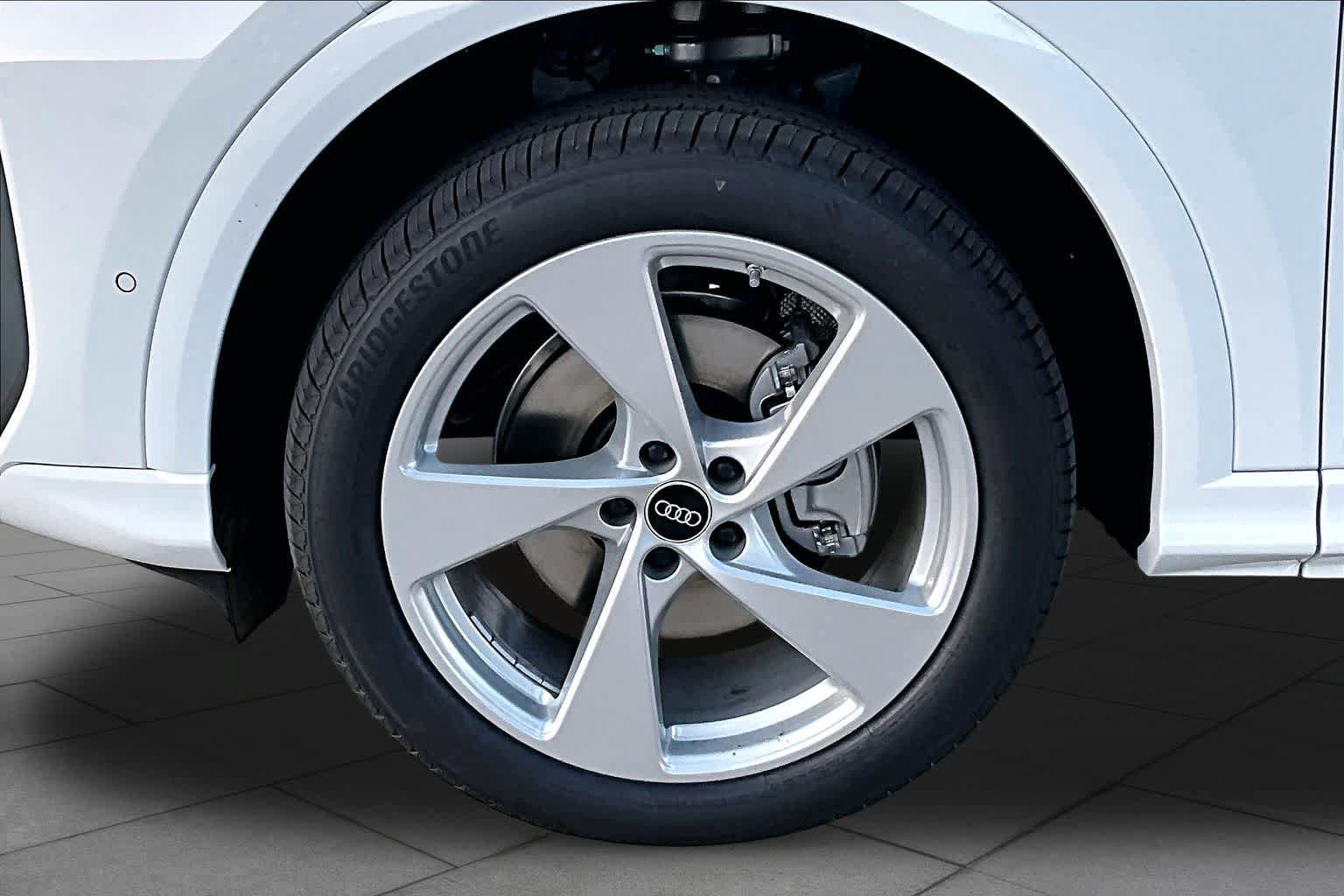 New 2026 Audi Q5 Premium Plus AWD/4WD image 11
