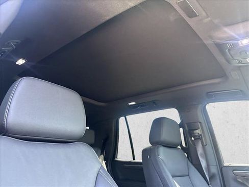 Used 2025 Chevrolet Tahoe Z71 w/ Comfort Package AWD/4WD image 25
