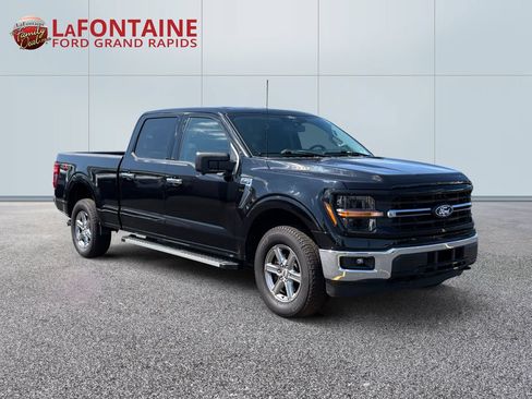 Used 2024 Ford F150 XLT w/ Tow/Haul Package AWD/4WD image 3