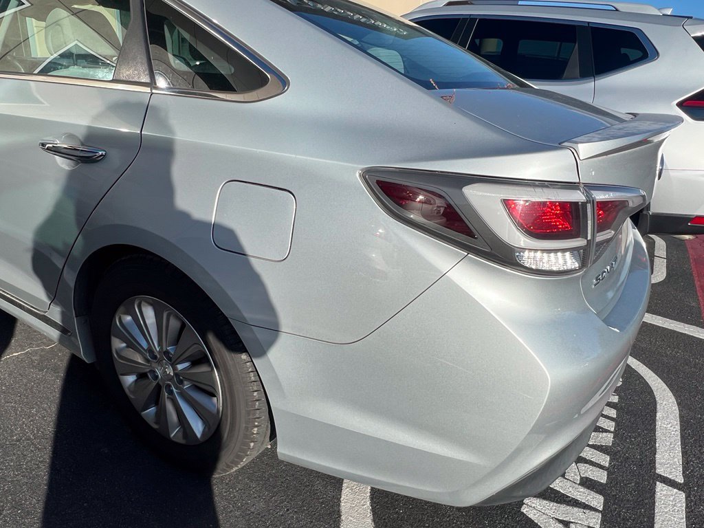 Used 2017 Hyundai Sonata SE FWD image 16