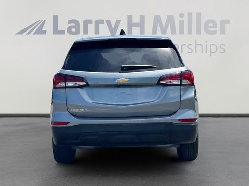 Used 2023 Chevrolet Equinox LS w/ LS Convenience Package FWD image 7