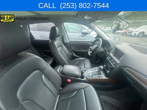 Used 2017 Audi Q5 2.0T Premium Plus w/ Technology Package AWD/4WD image 21