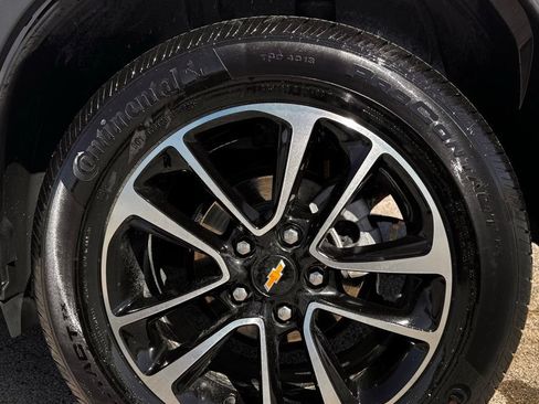 Used 2025 Chevrolet TrailBlazer LT AWD/4WD image 18