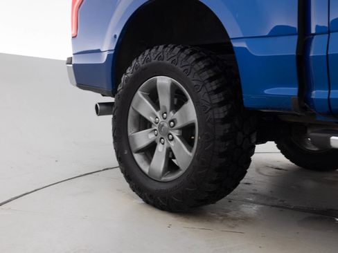 Used 2017 Ford F150 XLT w/ XTR Package image 19