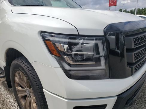 Certified 2024 Nissan Titan SV w/ SV Bronze Edition Package AWD/4WD image 2