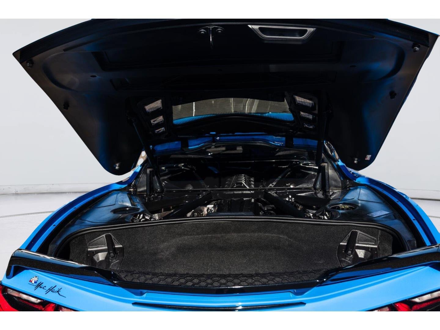 Used 2023 Chevrolet Corvette Stingray Premium Cpe w/ Z51 Performance Package RWD image 15