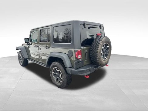 Used 2016 Jeep Wrangler Unlimited Rubicon image 3