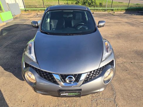 Used 2017 Nissan Juke SV w/ Technology Package FWD image 62