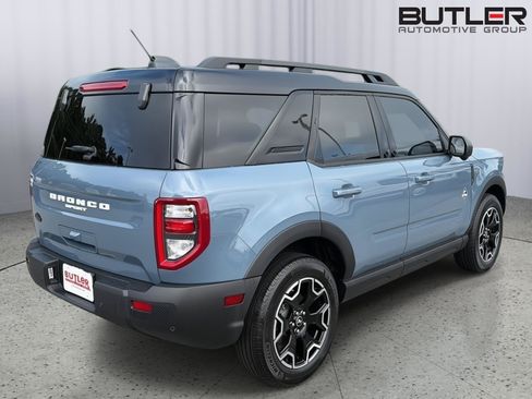 Certified 2025 Ford Bronco Sport Outer Banks w/ Outer Banks Tech Package+ AWD/4WD image 6