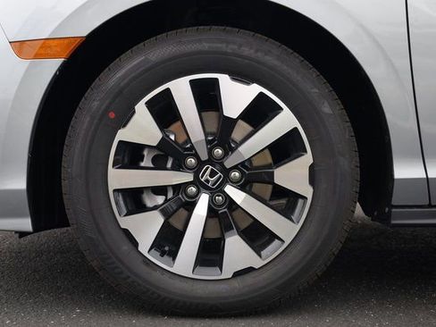 New 2026 Honda Odyssey EX-L image 9