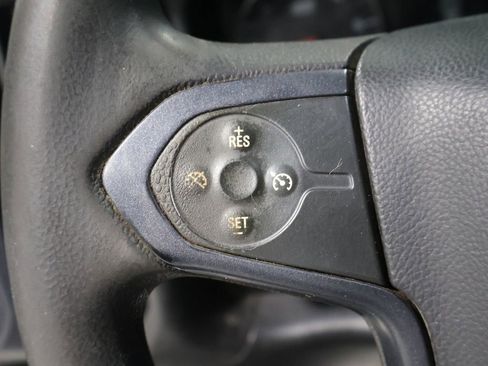 Used 2015 Chevrolet Silverado 2500 W/T w/ Snow Plow Prep Package image 28